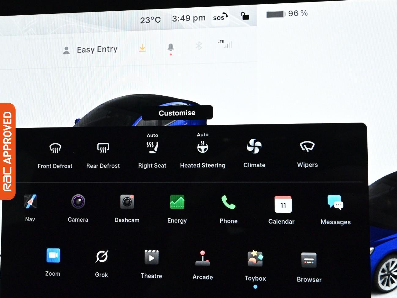 Tesla Model 3 view 20