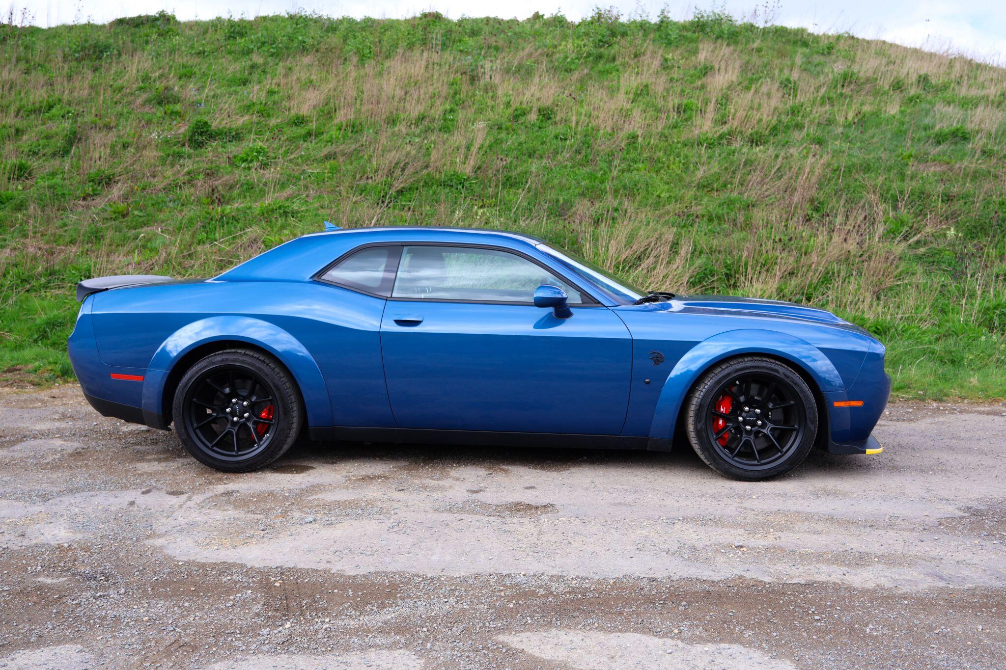 Dodge Challenger view 54