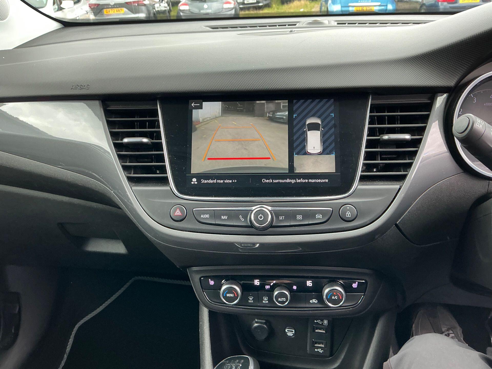 Vauxhall Crossland view 19