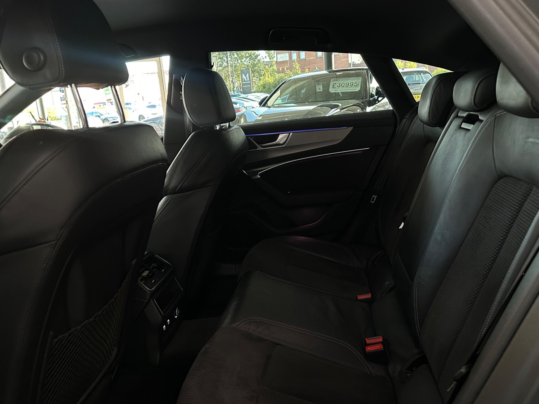 Audi A7 view 37