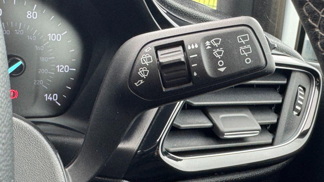 Ford Fiesta view 28
