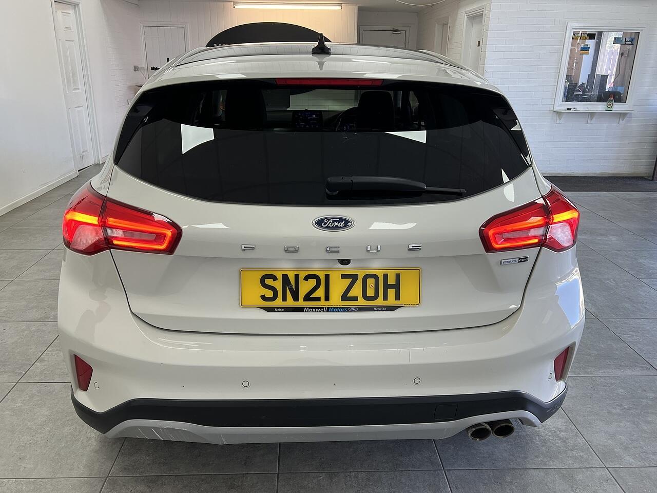 Ford Focus view 4