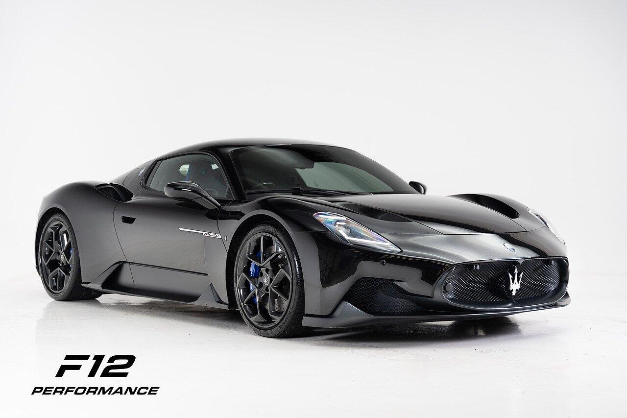 Maserati MC20 main image