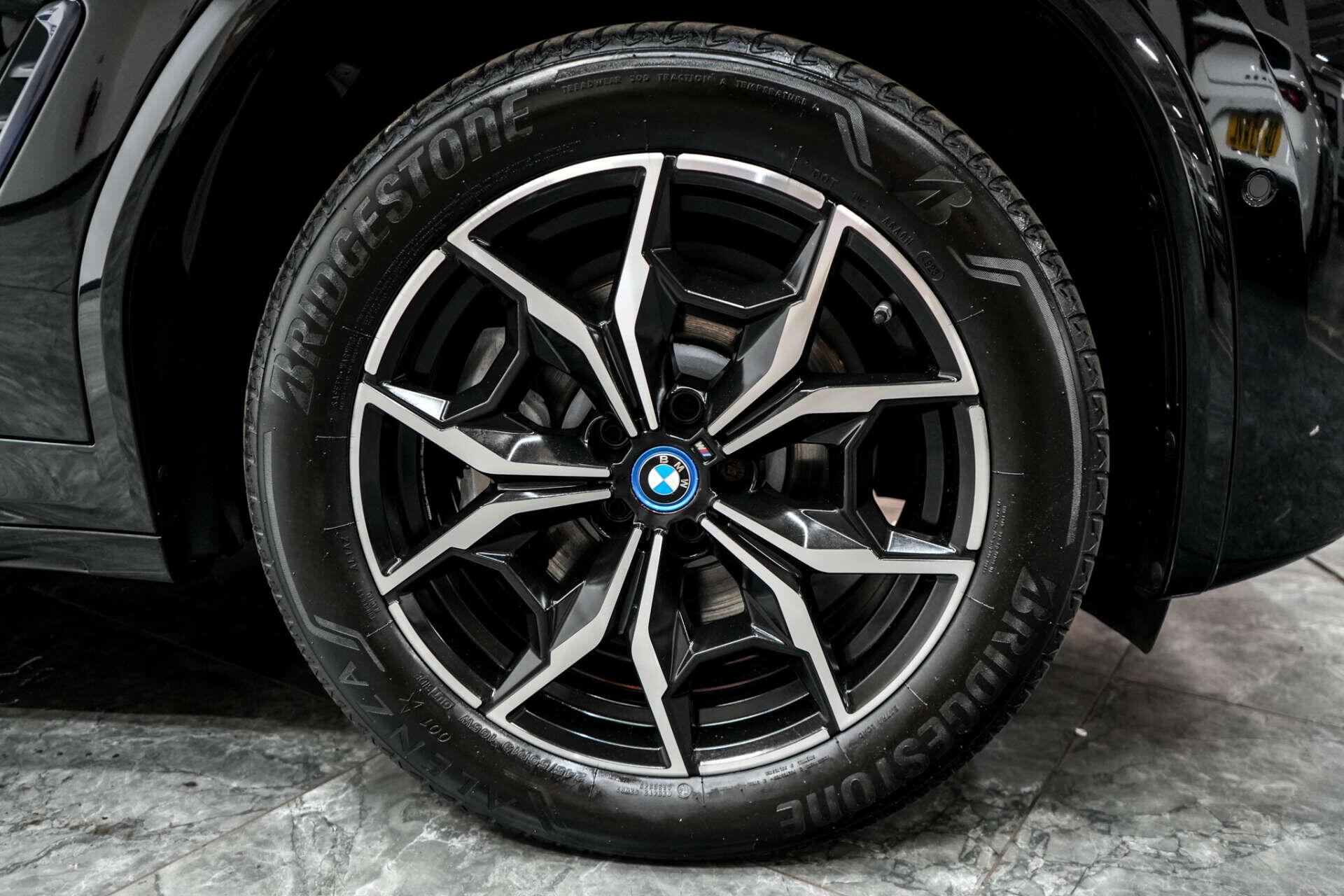 BMW X3 view 7