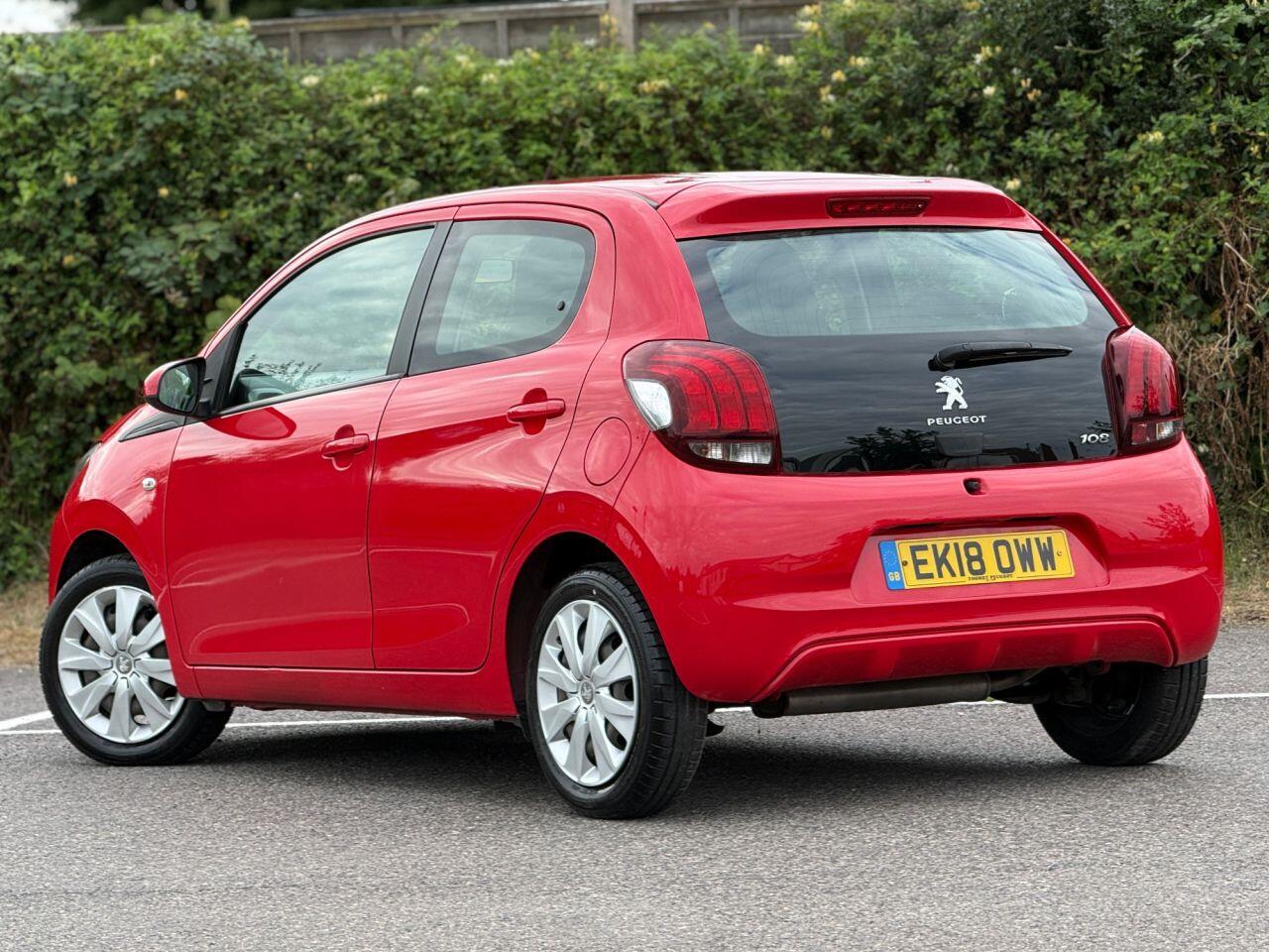 Peugeot 108 view 2