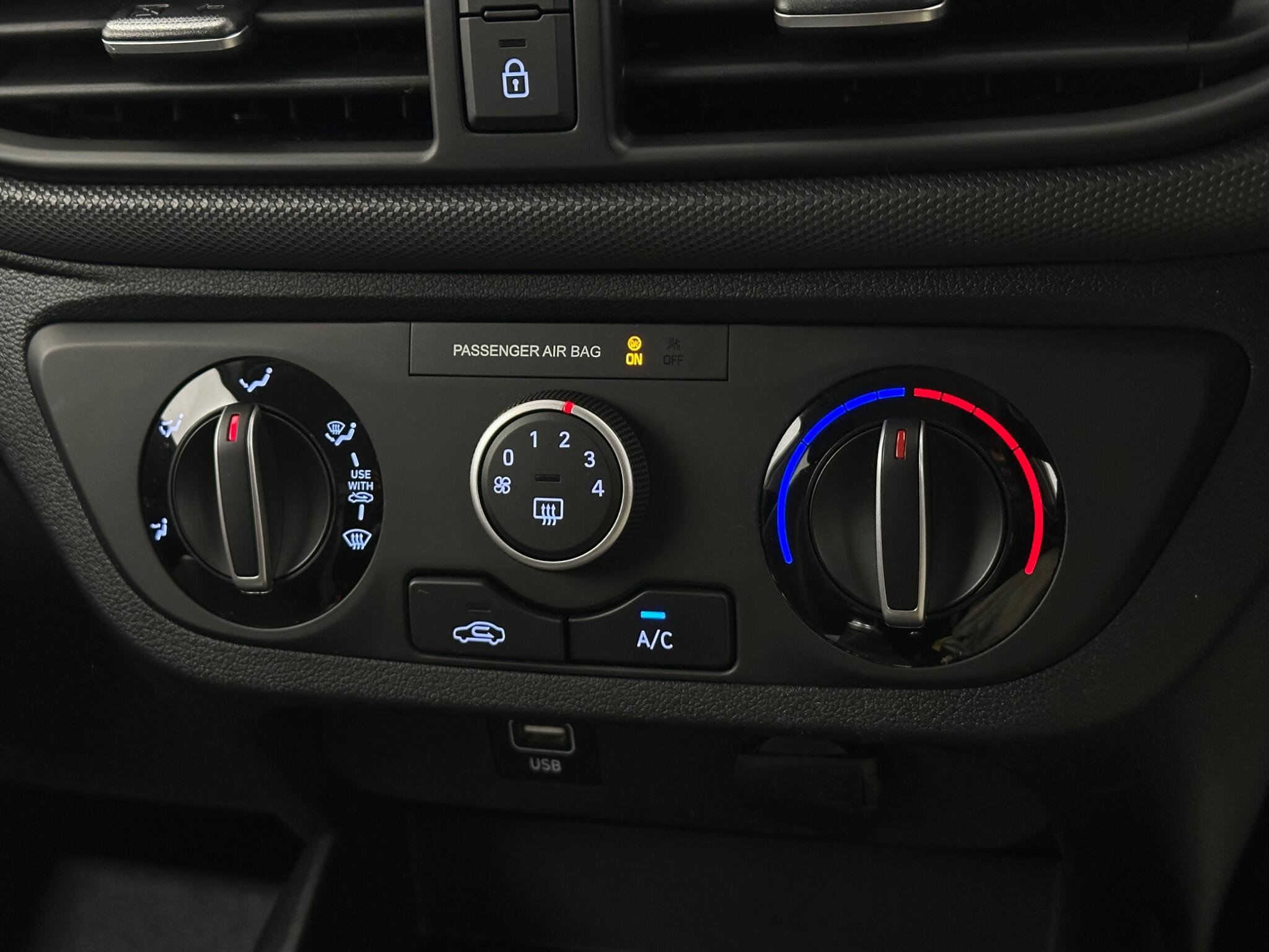 Hyundai I10 view 21
