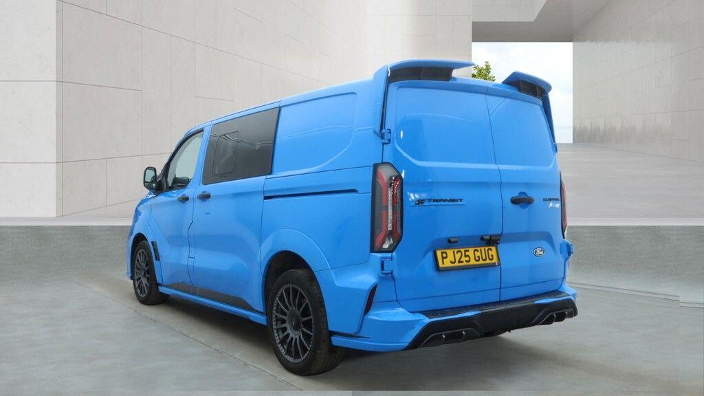 Ford Transit Custom view 7