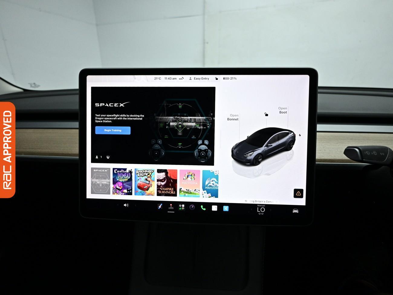 Tesla Model 3 view 15