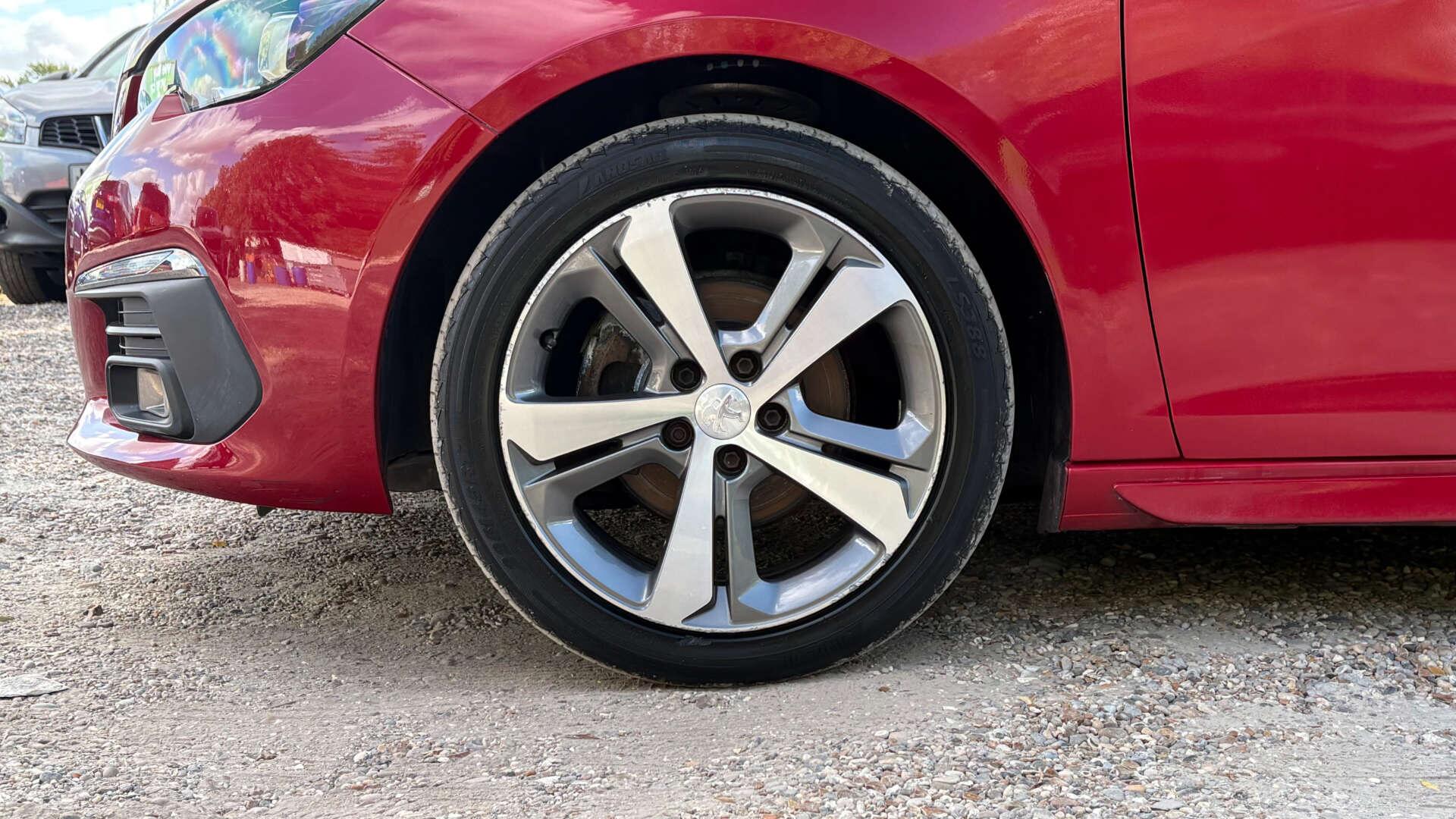 Peugeot 308 view 33