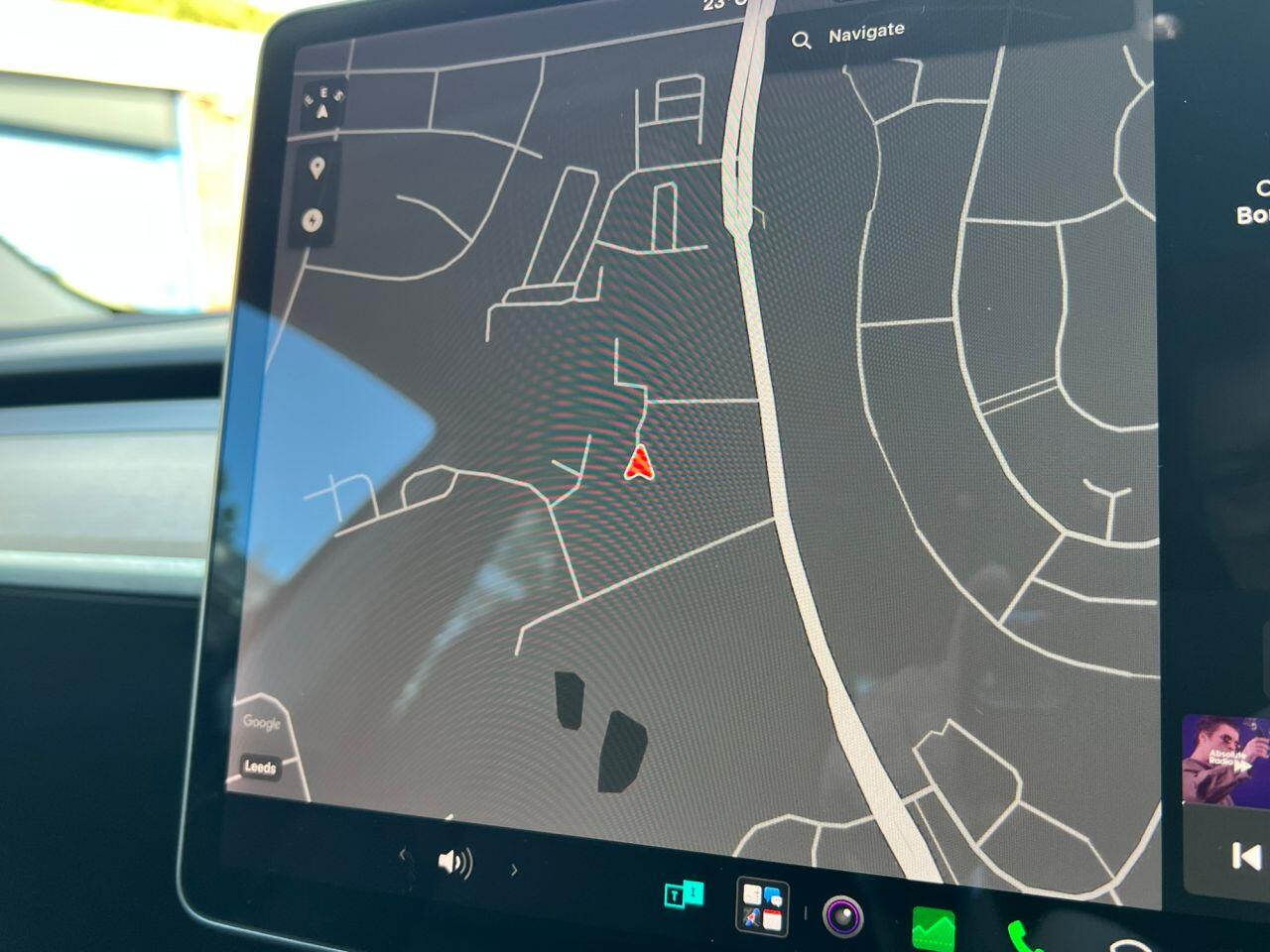 Tesla Model 3 view 27