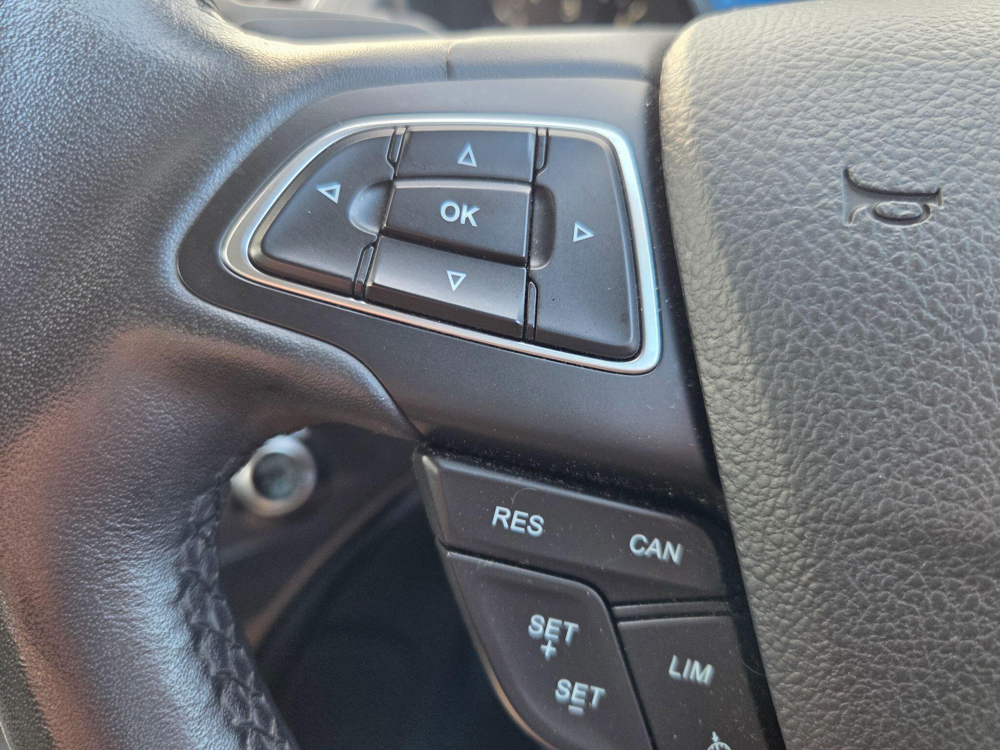 Ford C-Max view 18