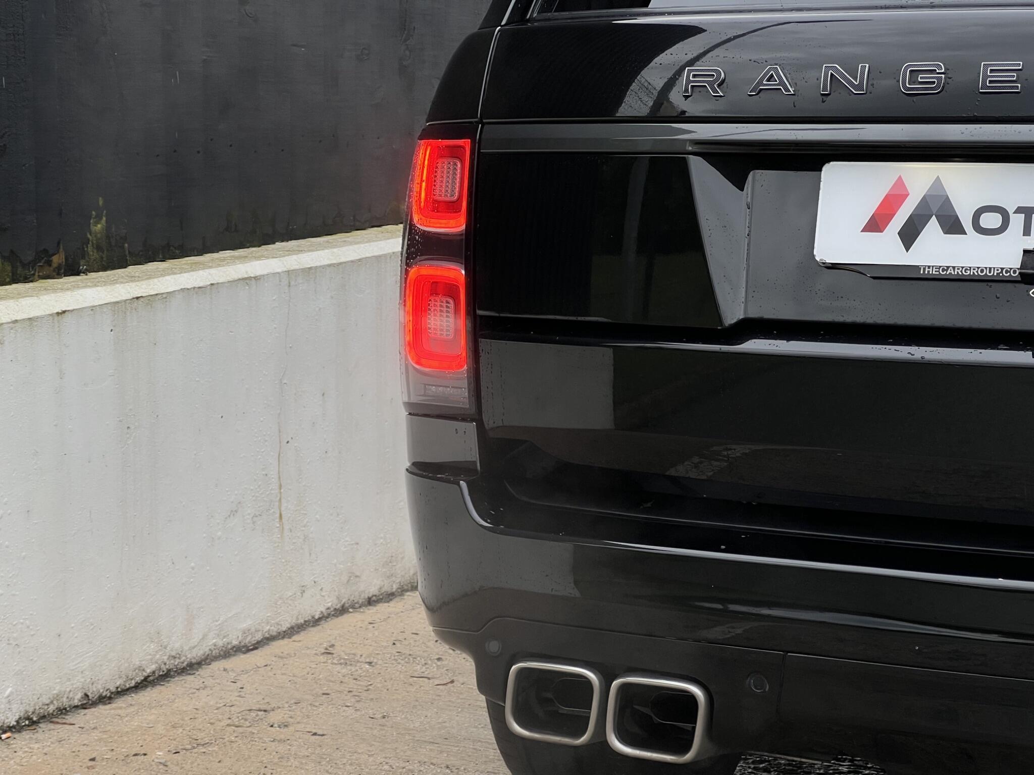 Land Rover Range Rover view 11