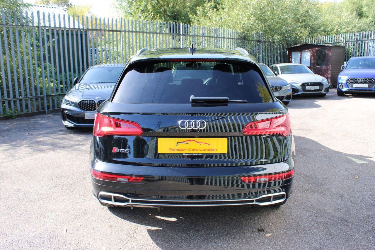 Audi SQ5 view 8