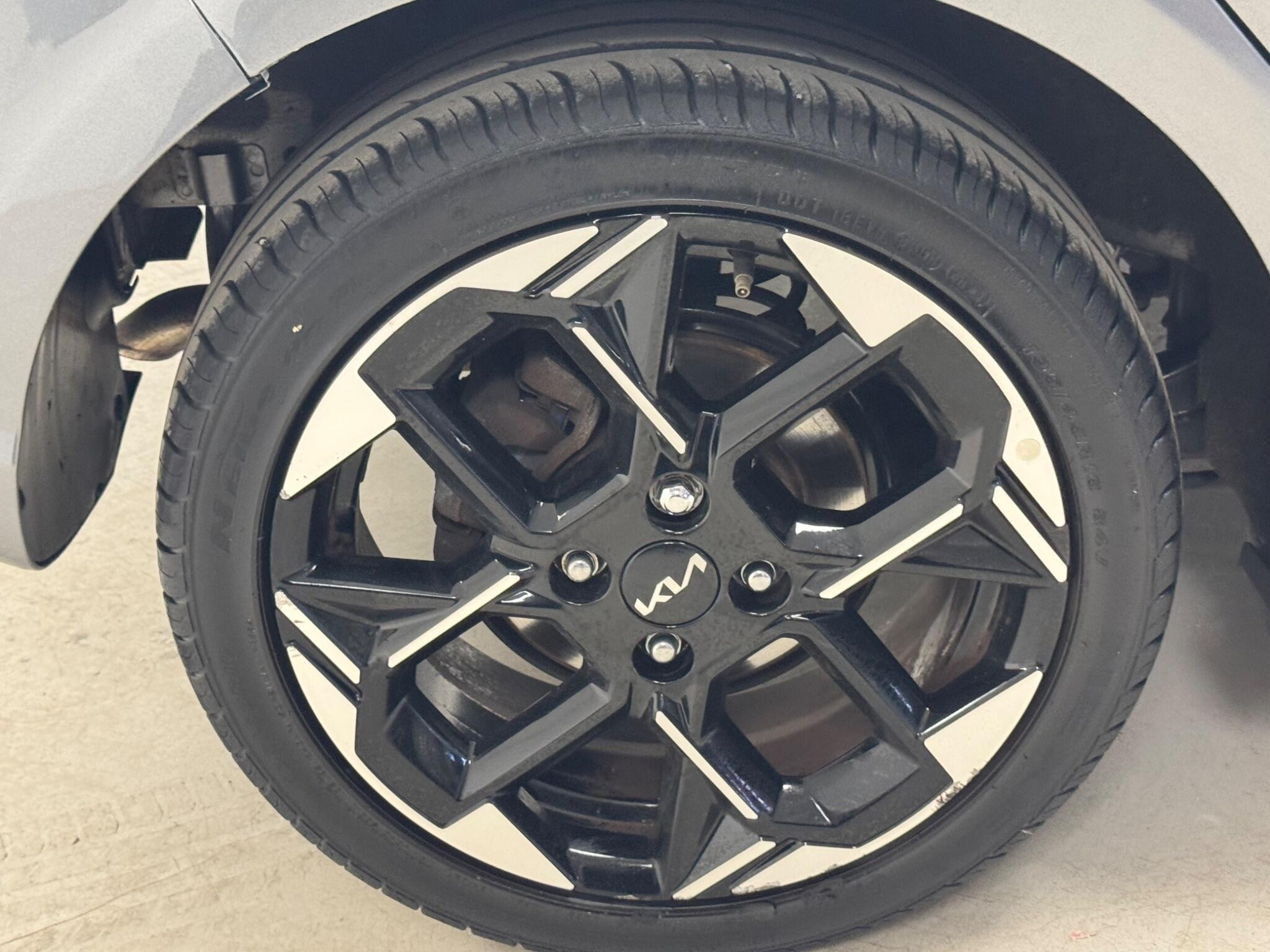 Kia Picanto view 16