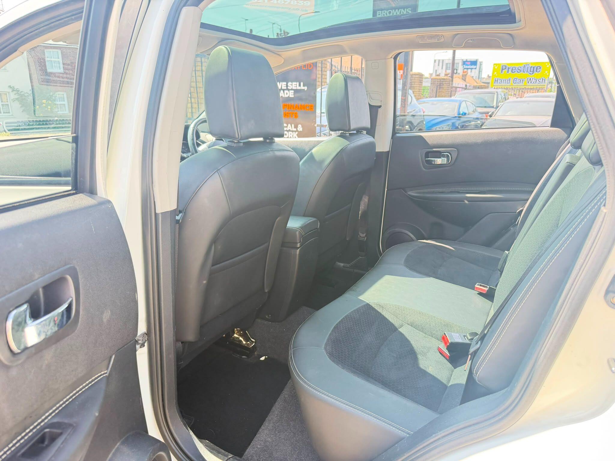 Nissan Qashqai view 17