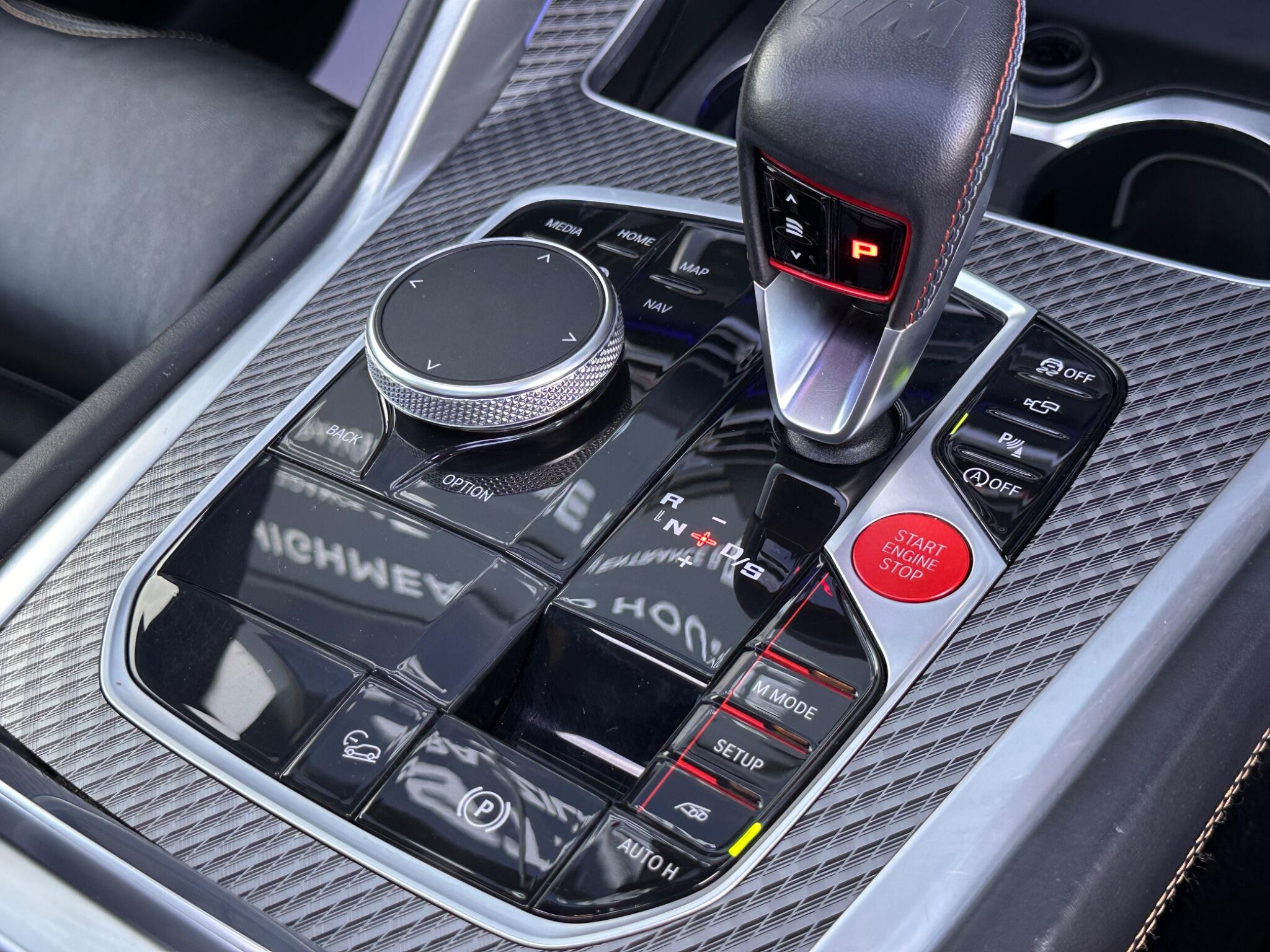 BMW X5 M view 16