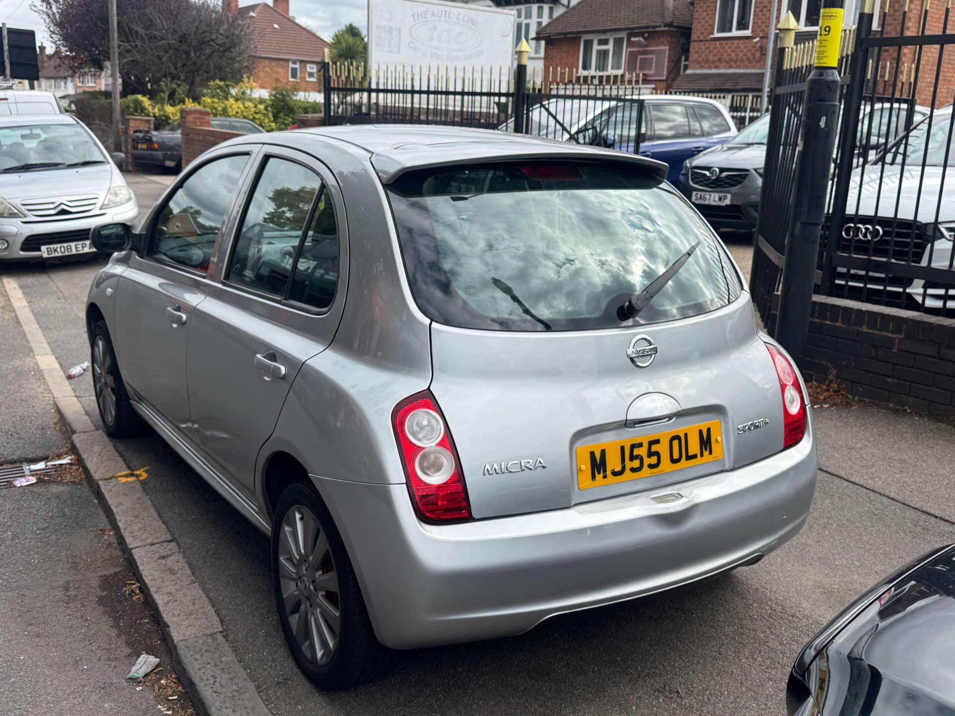 Nissan Micra view 4