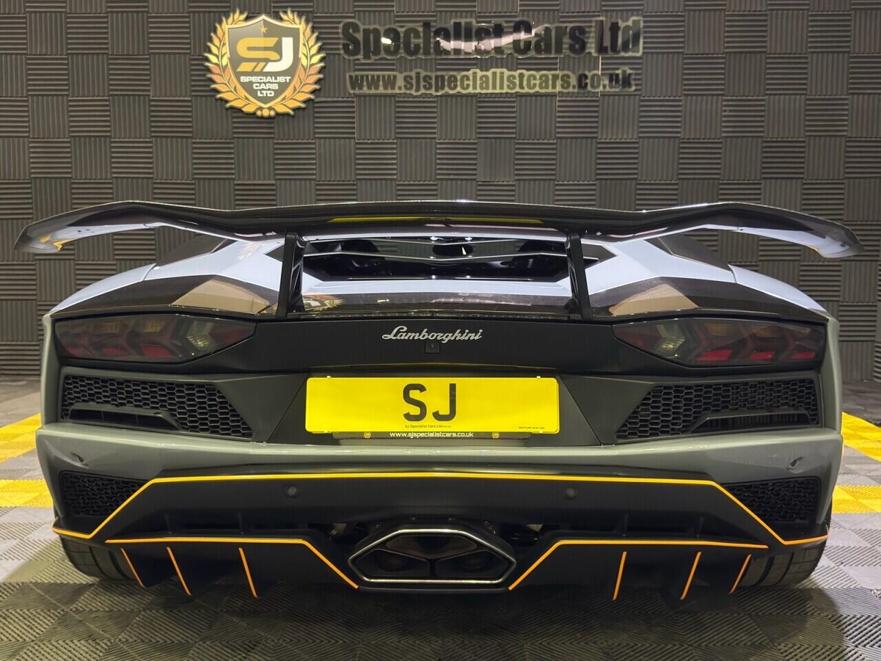 Lamborghini Aventador view 3
