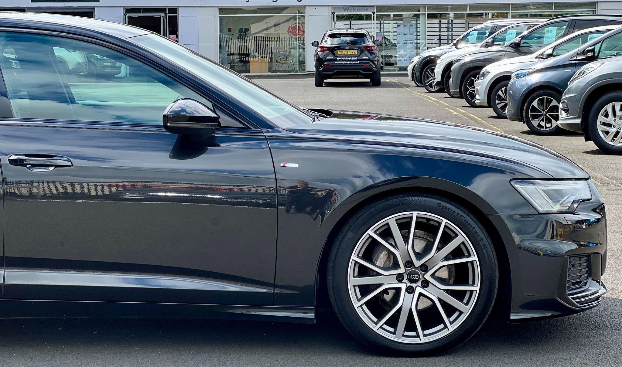 Audi A6 view 8