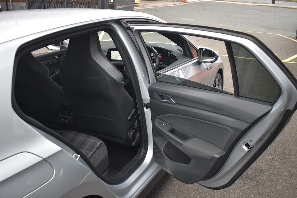 Volkswagen Golf view 30