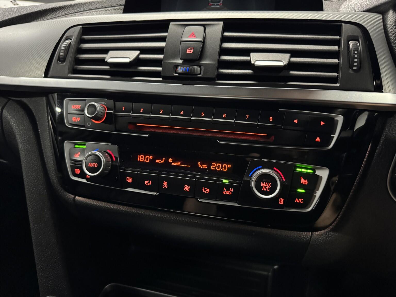 BMW 3 Series view 21