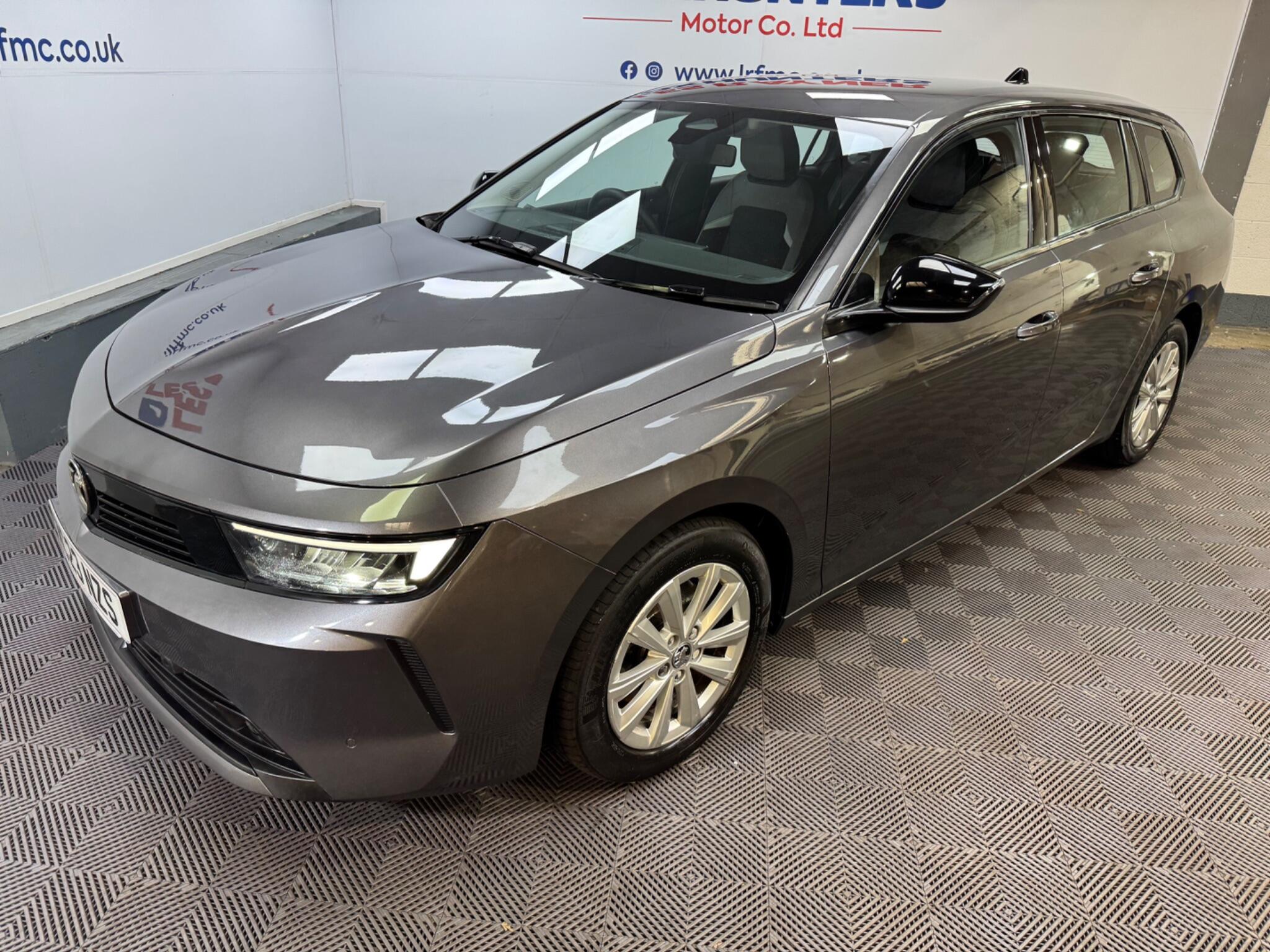 Vauxhall Astra view 25