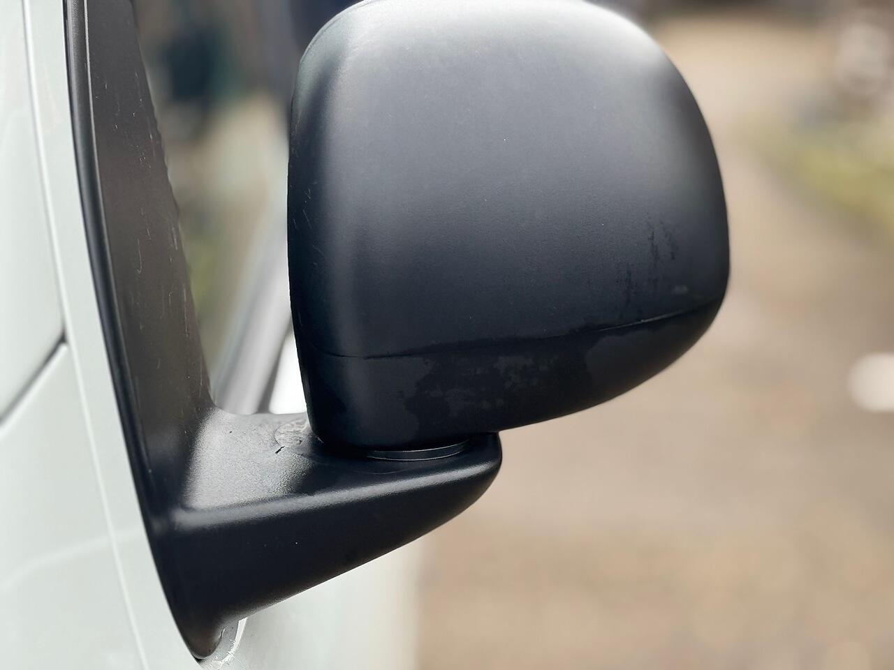 Fiat Panda view 32