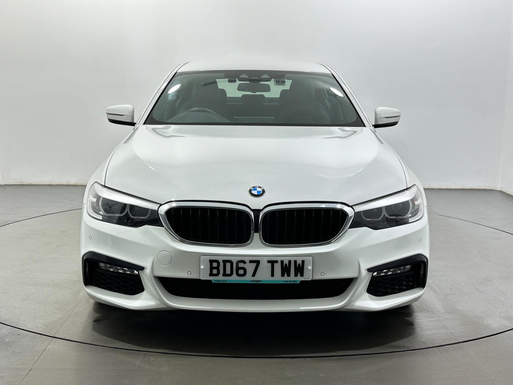 BMW 5 Series view 3