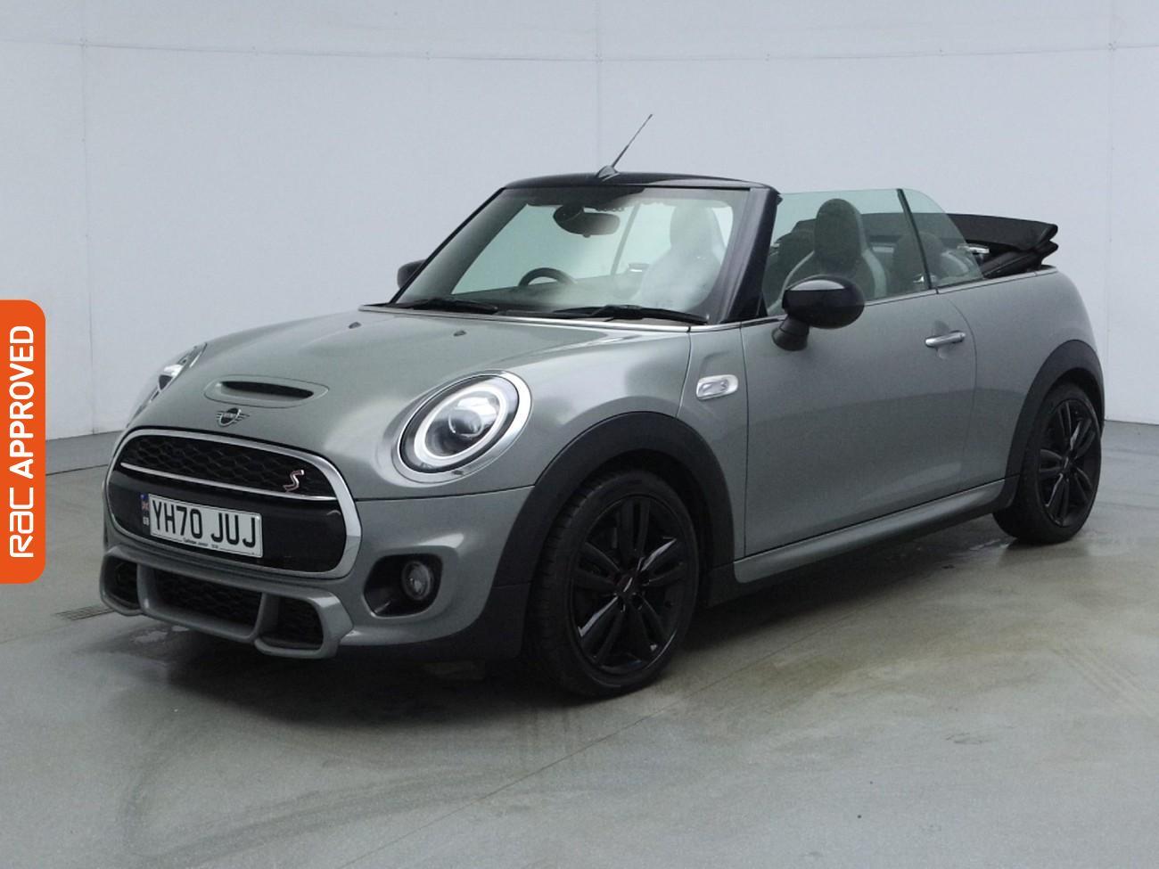 Mini Convertible view 32