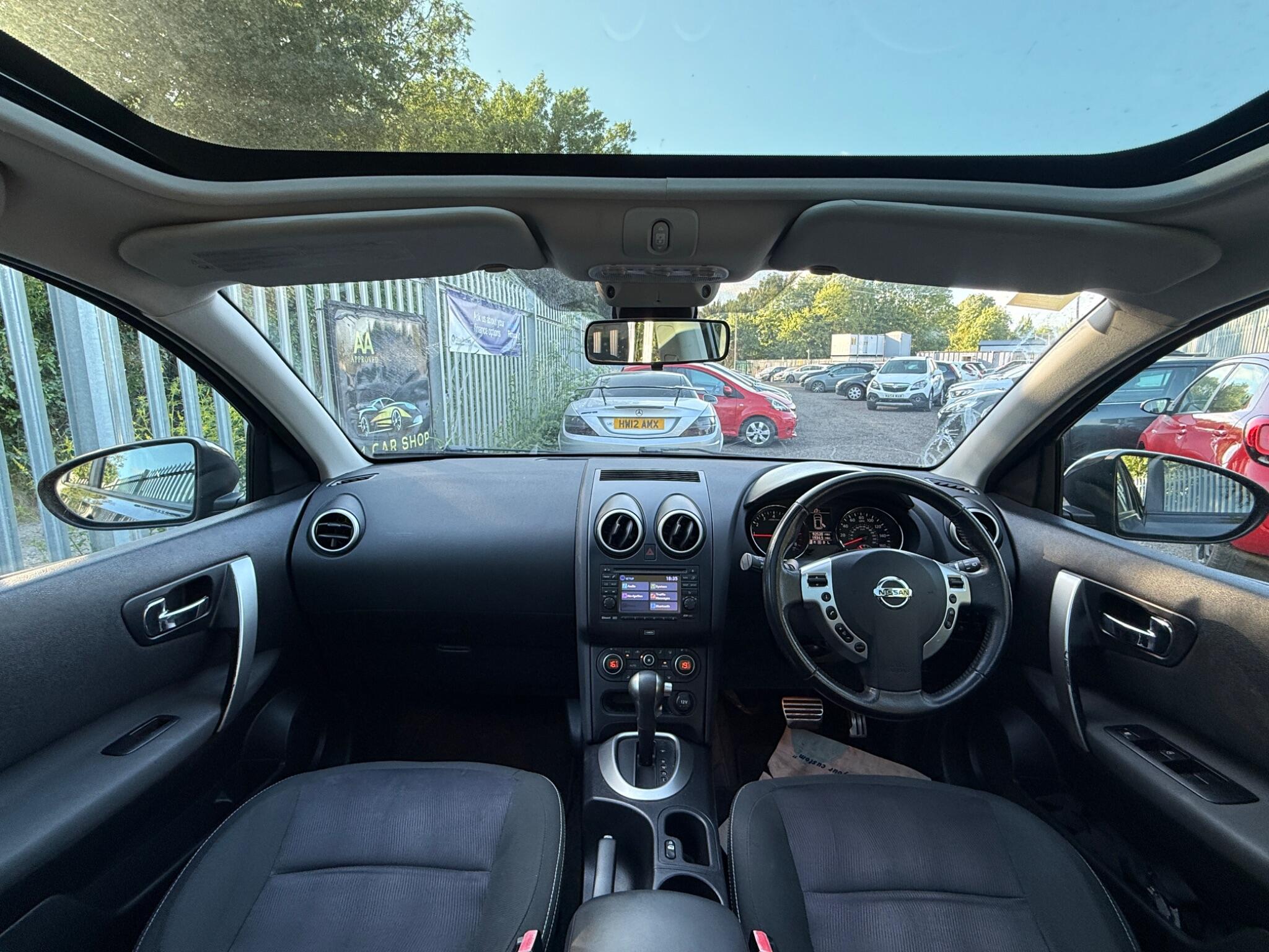 2012 Nissan Qashqai image 16