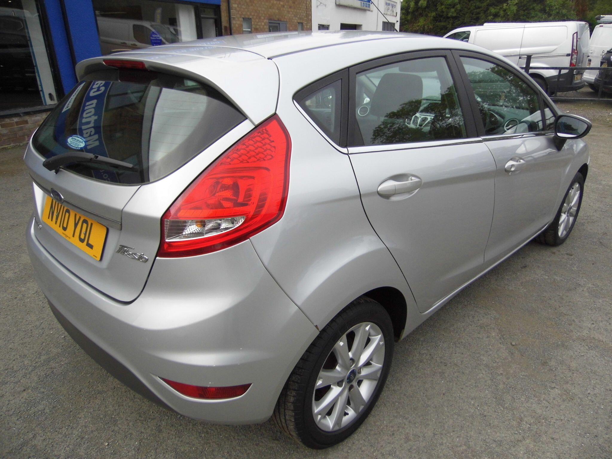 Ford Fiesta view 7