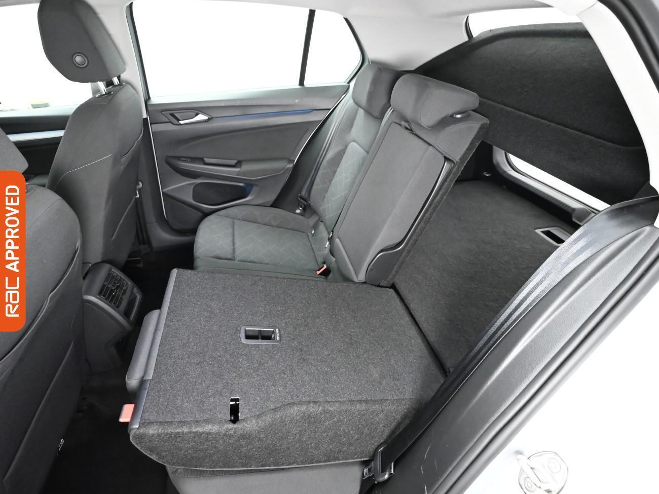 Volkswagen Golf view 24