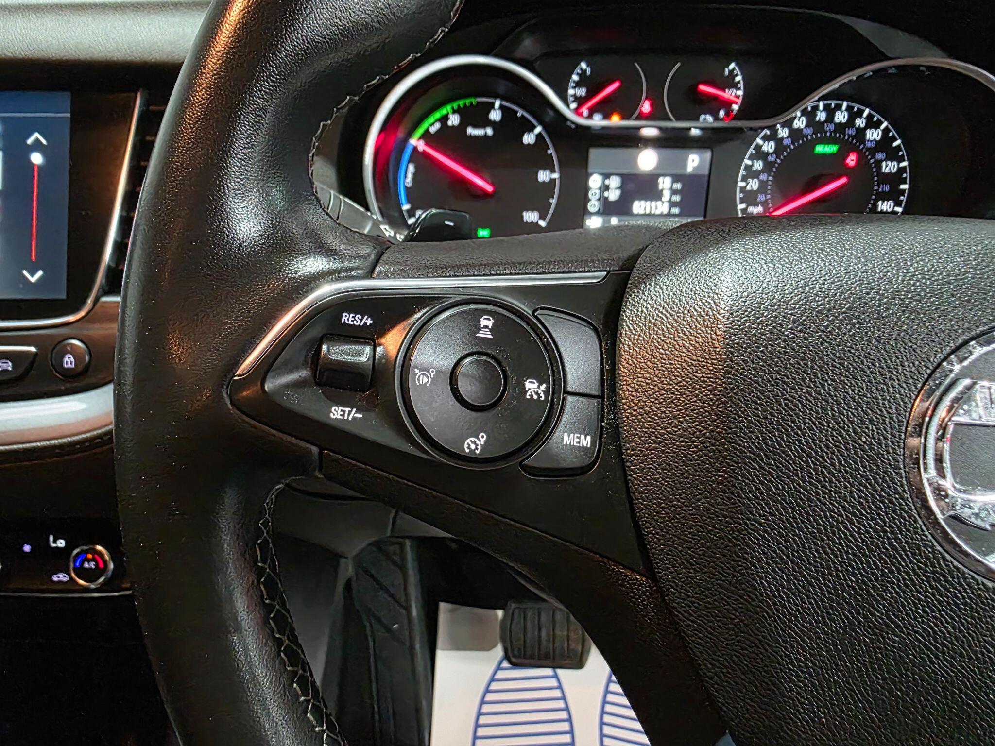 Vauxhall Grandland X view 19