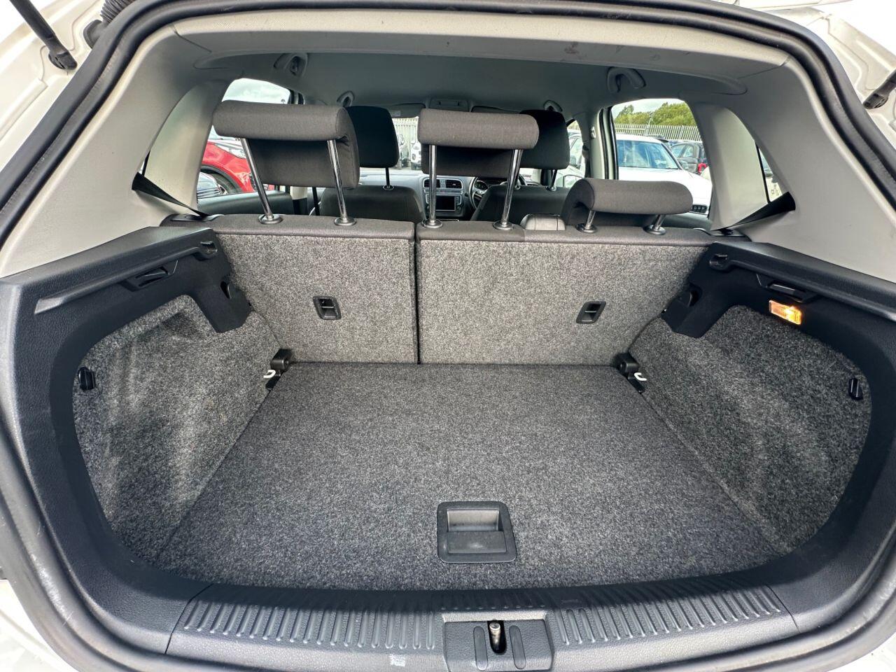Volkswagen Polo view 27