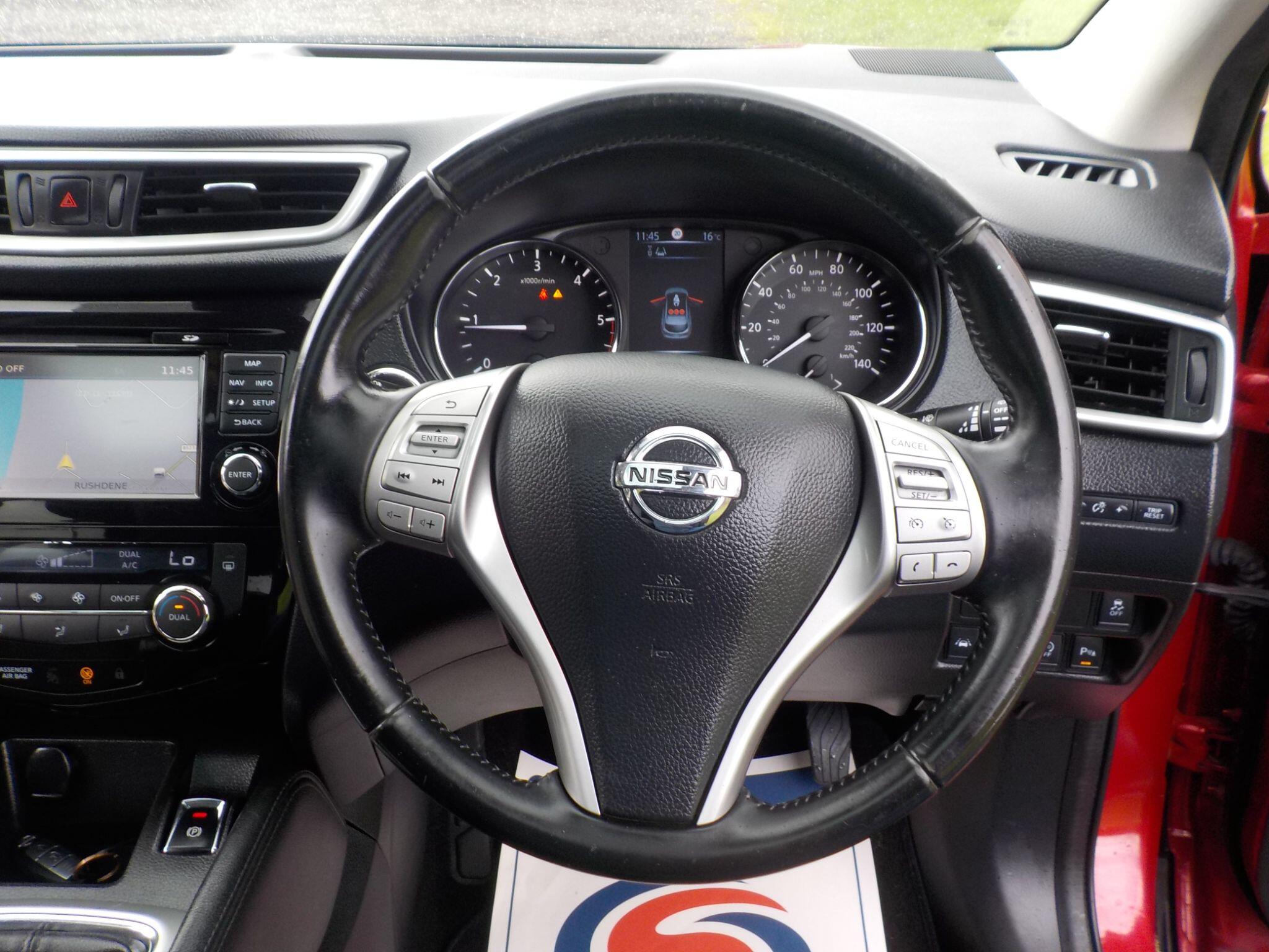 Nissan Qashqai 1.5 dCi n-tec+ 2WD Euro 5 (s/s) 5dr