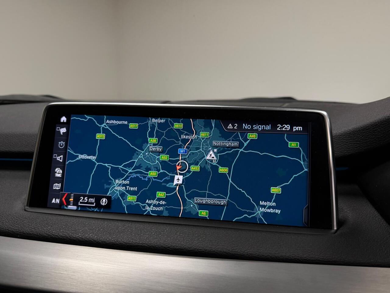 BMW X5 view 28