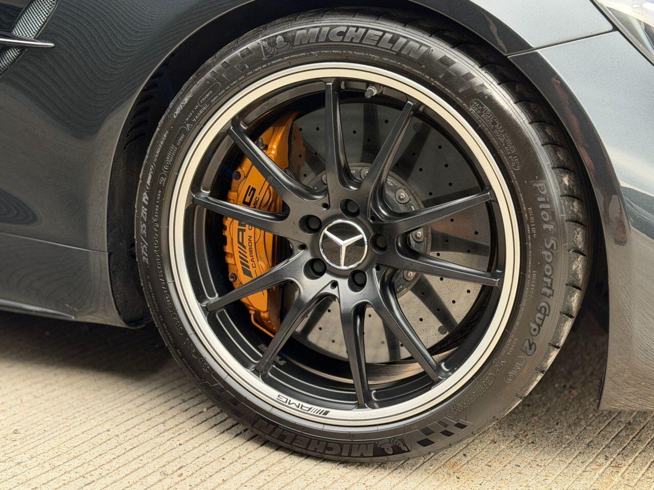 Mercedes-Benz Amg GT view 13
