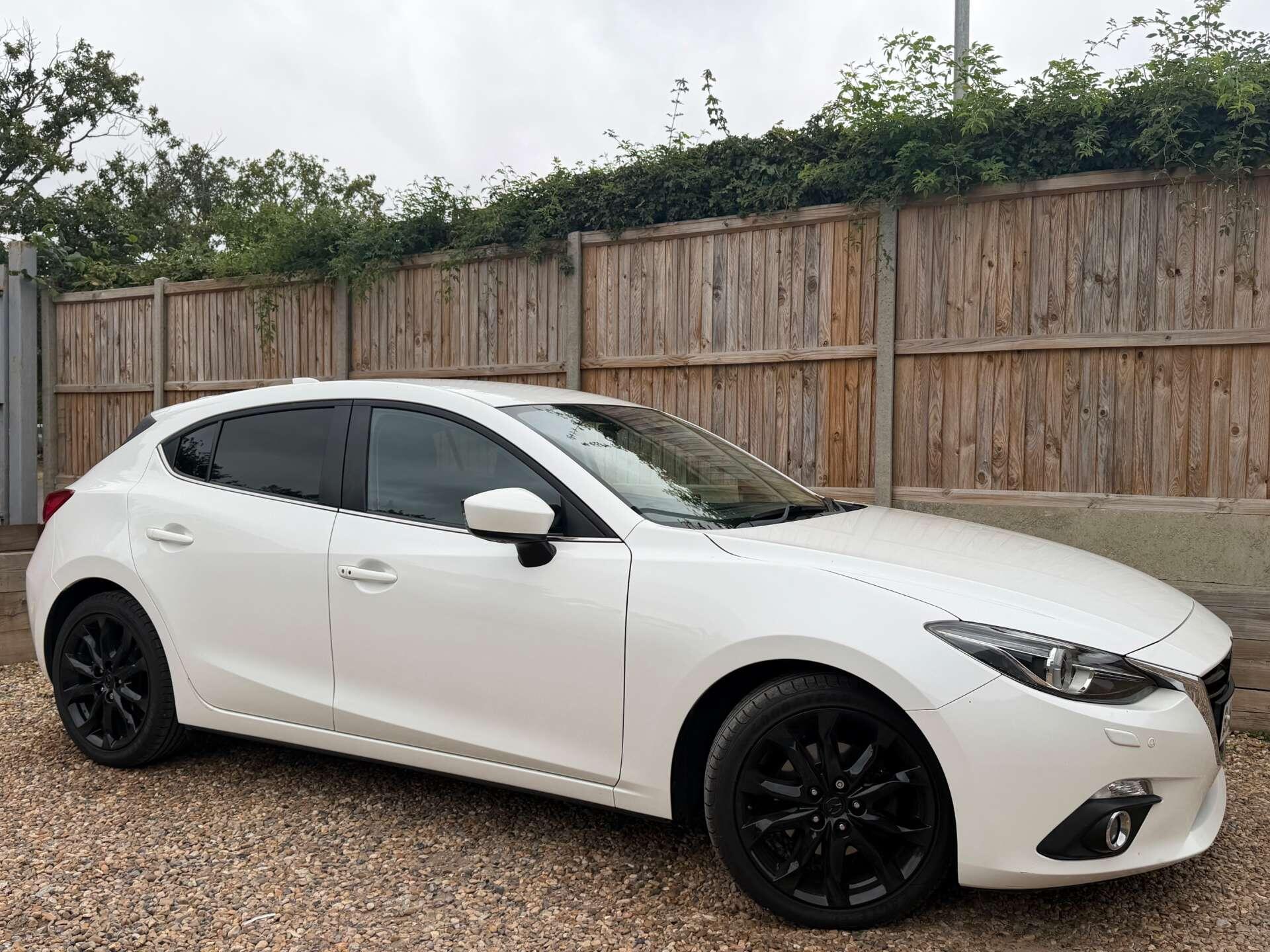 Mazda Mazda3 view 10