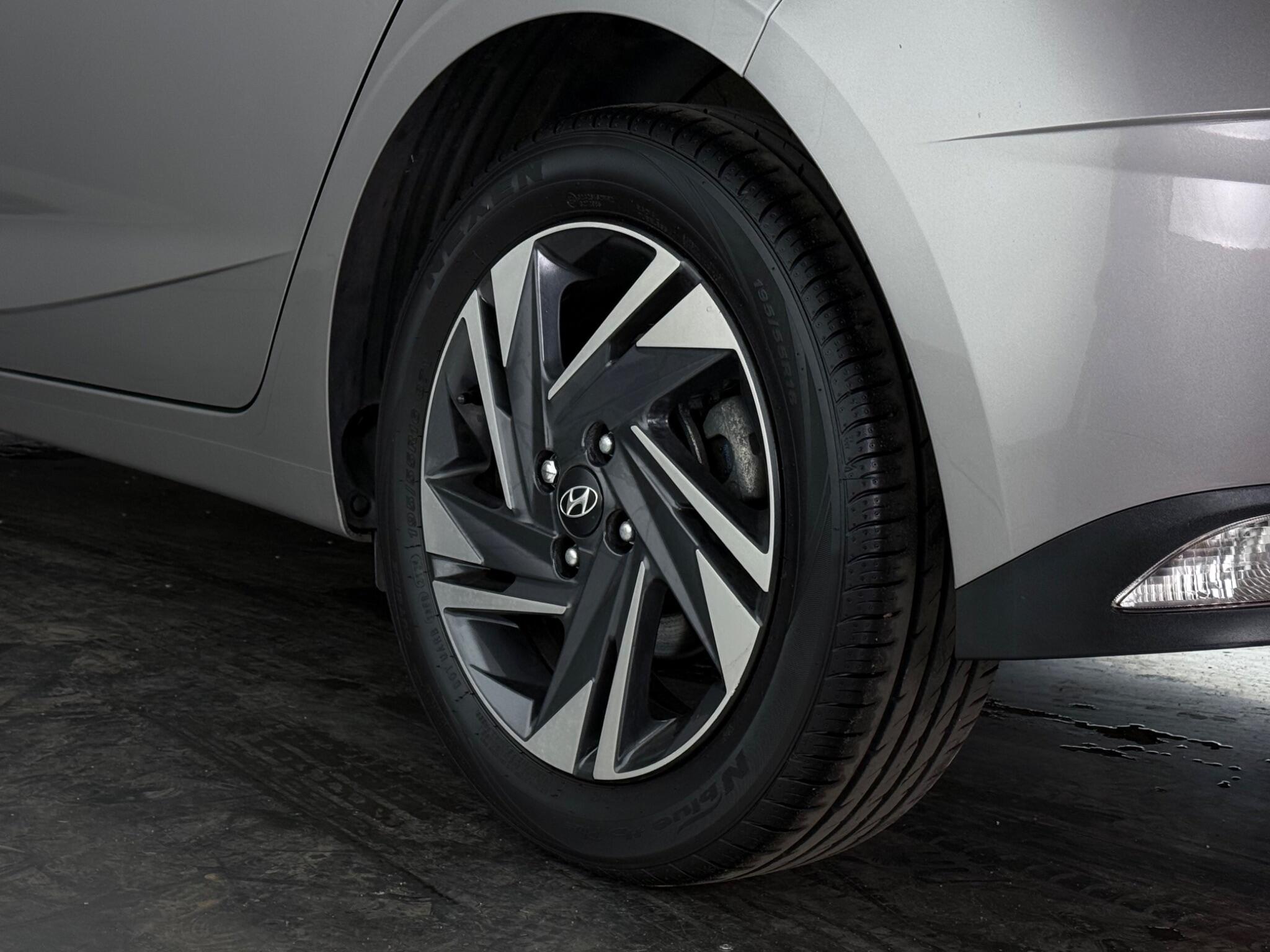Hyundai I20 view 8