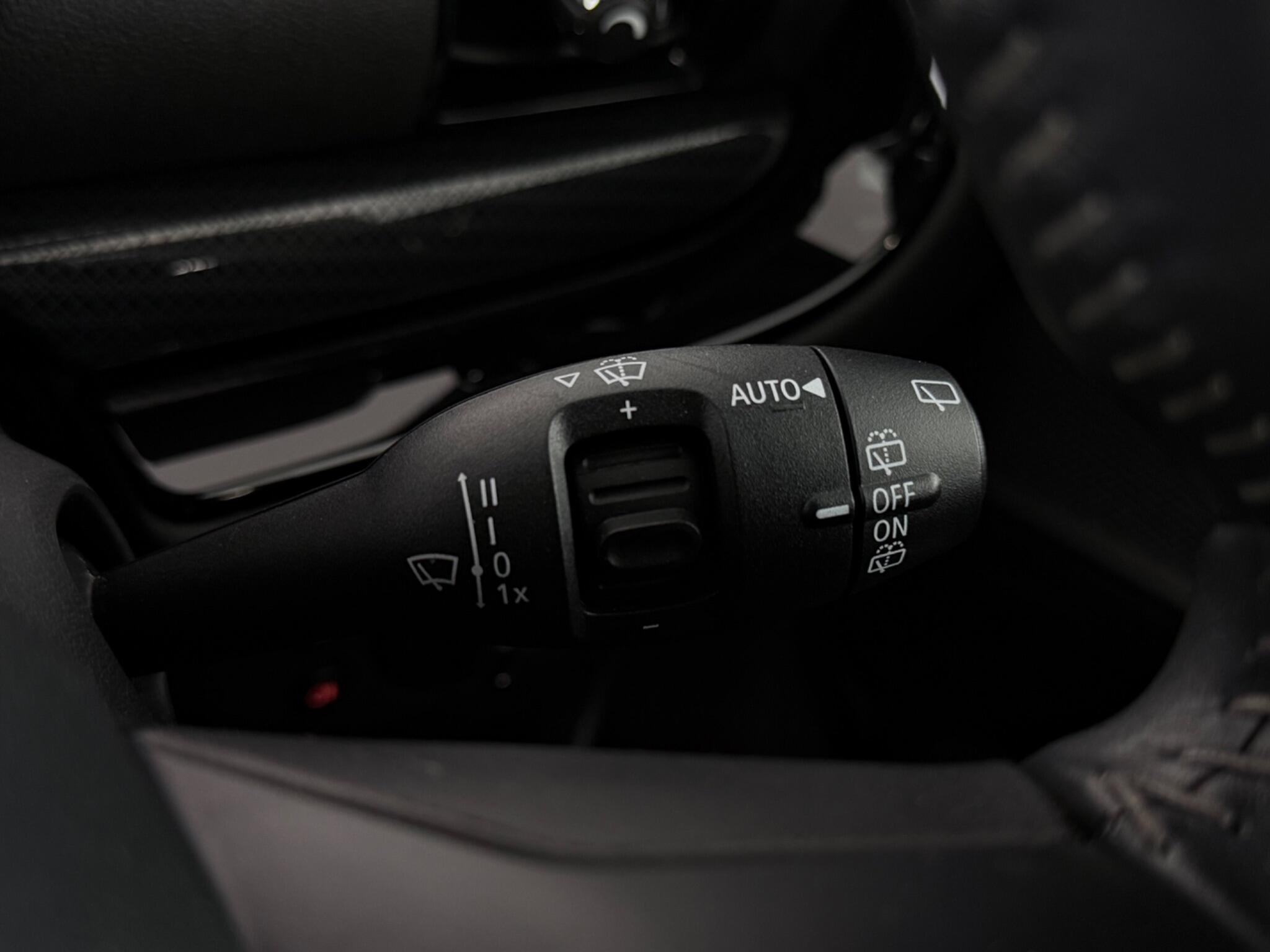 MINI Clubman view 19