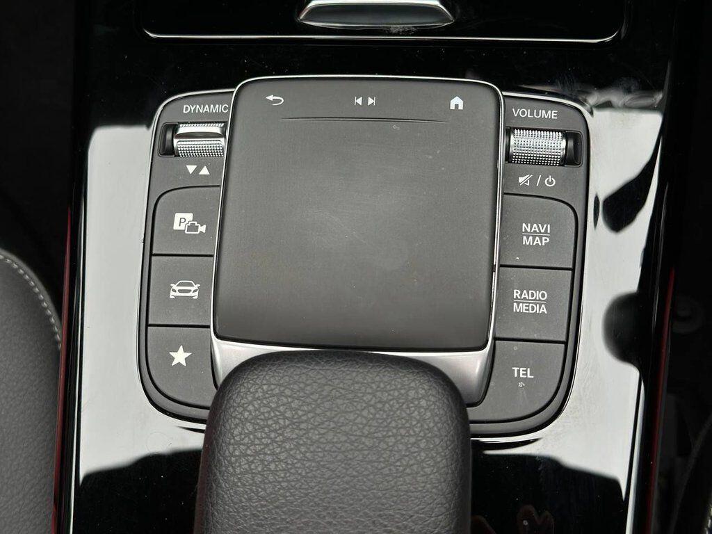 Mercedes-Benz Cla view 35