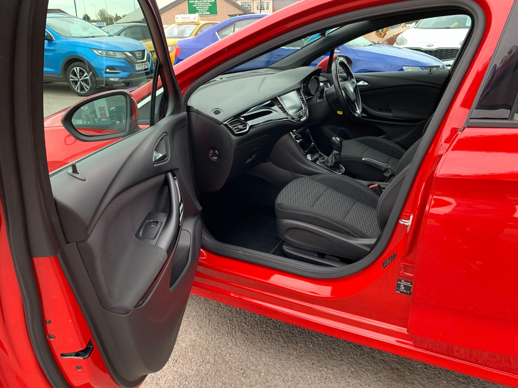 Vauxhall Astra view 22