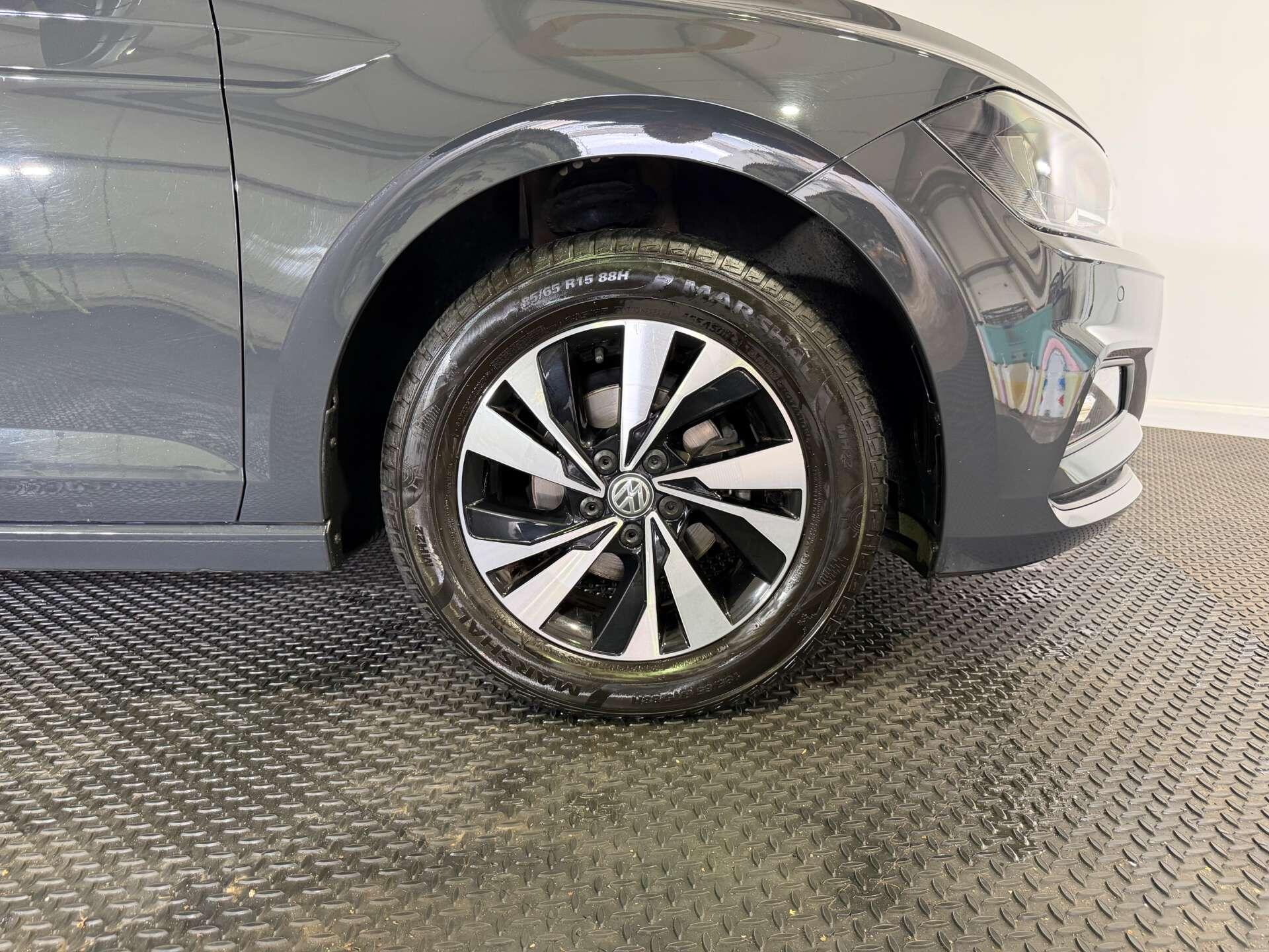 Volkswagen Polo view 53