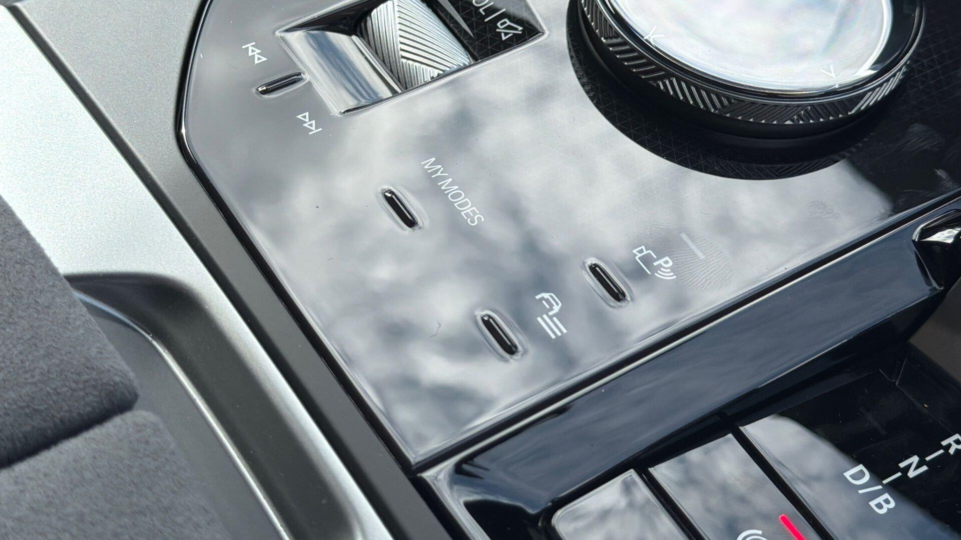 BMW Ix view 20