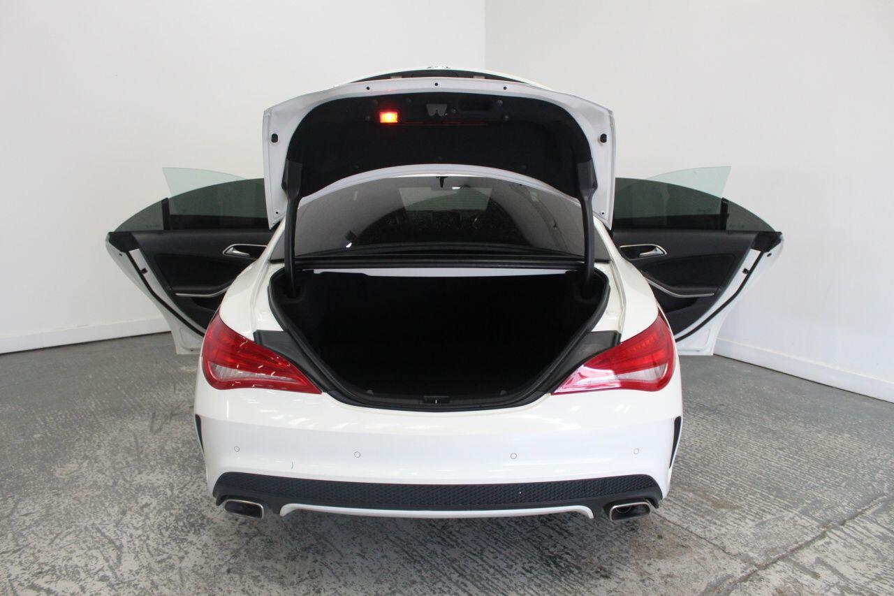 Mercedes-Benz Cla view 23