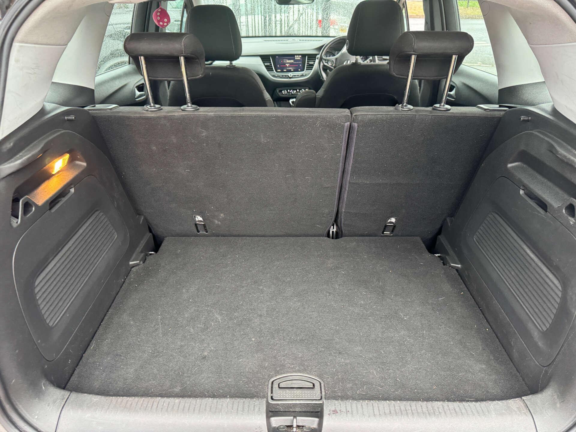 Vauxhall Crossland X view 14