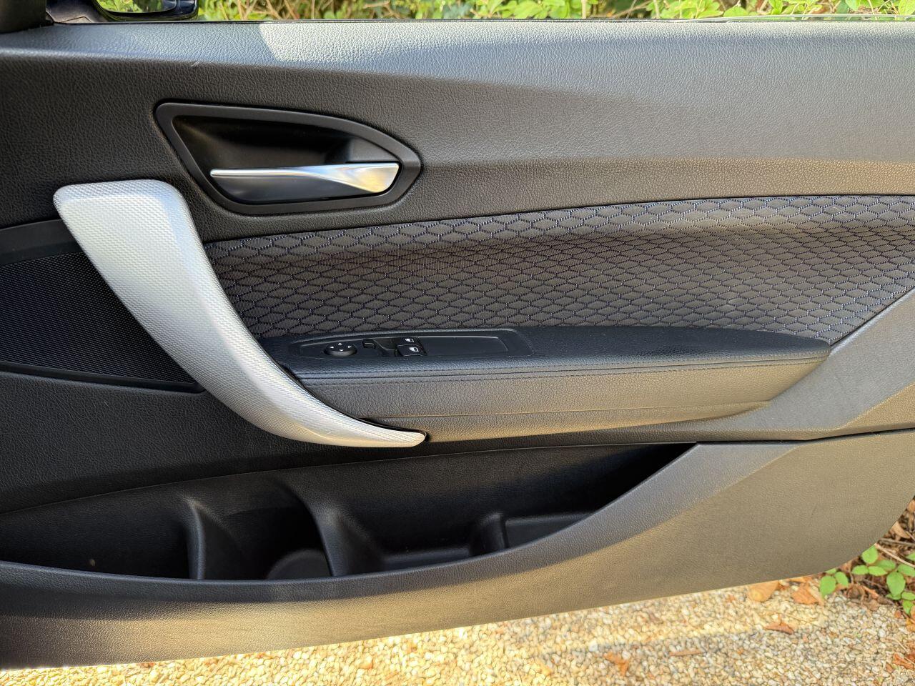 BMW 1 Series view 35