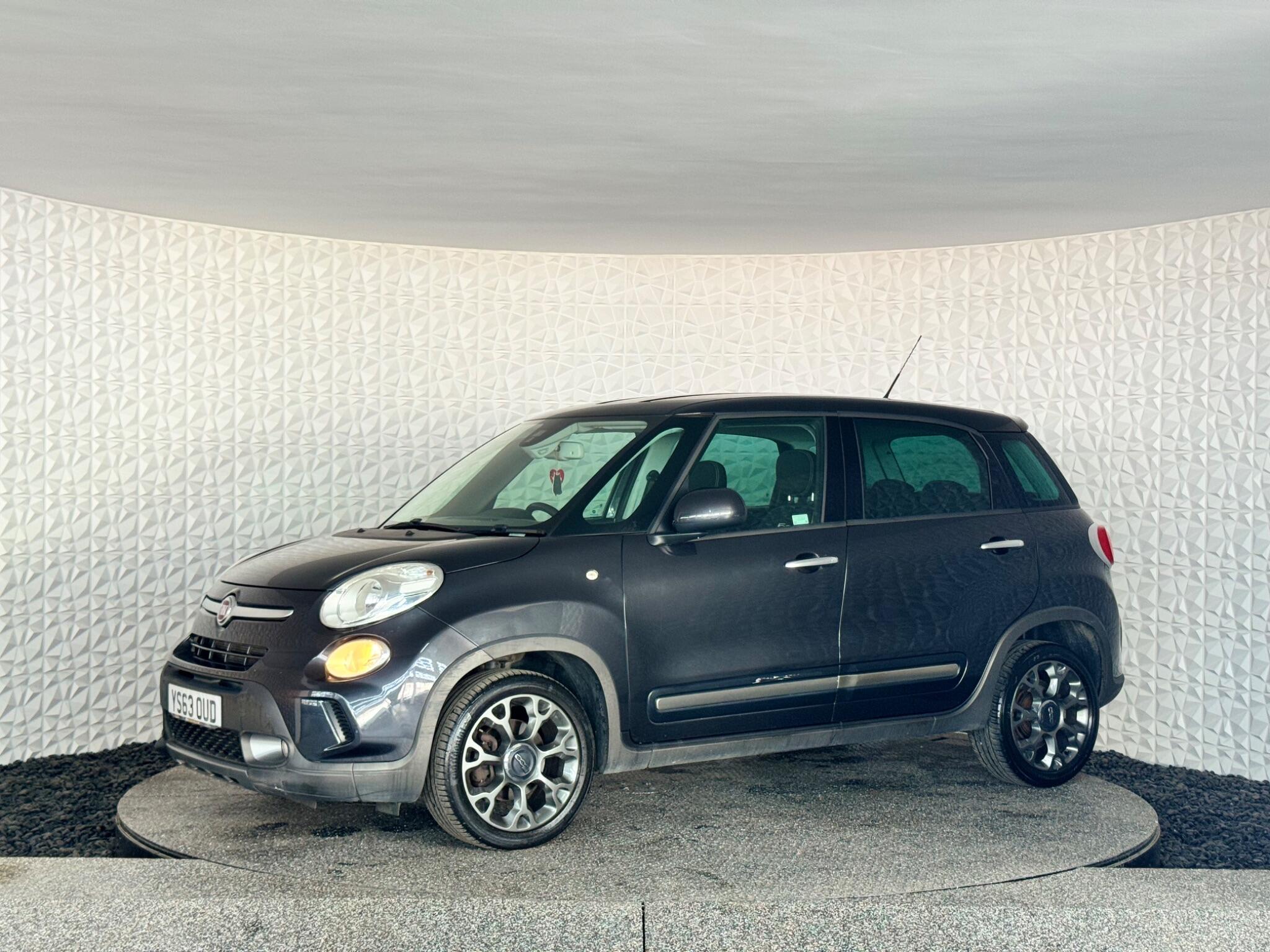 Fiat 500l view 21