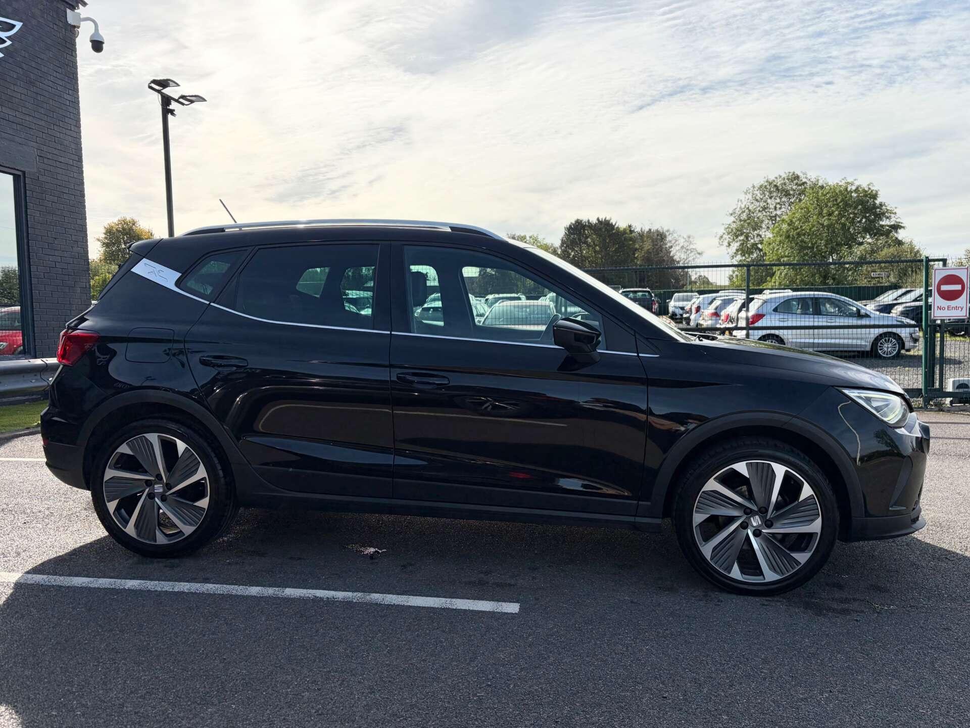 Seat Arona view 9