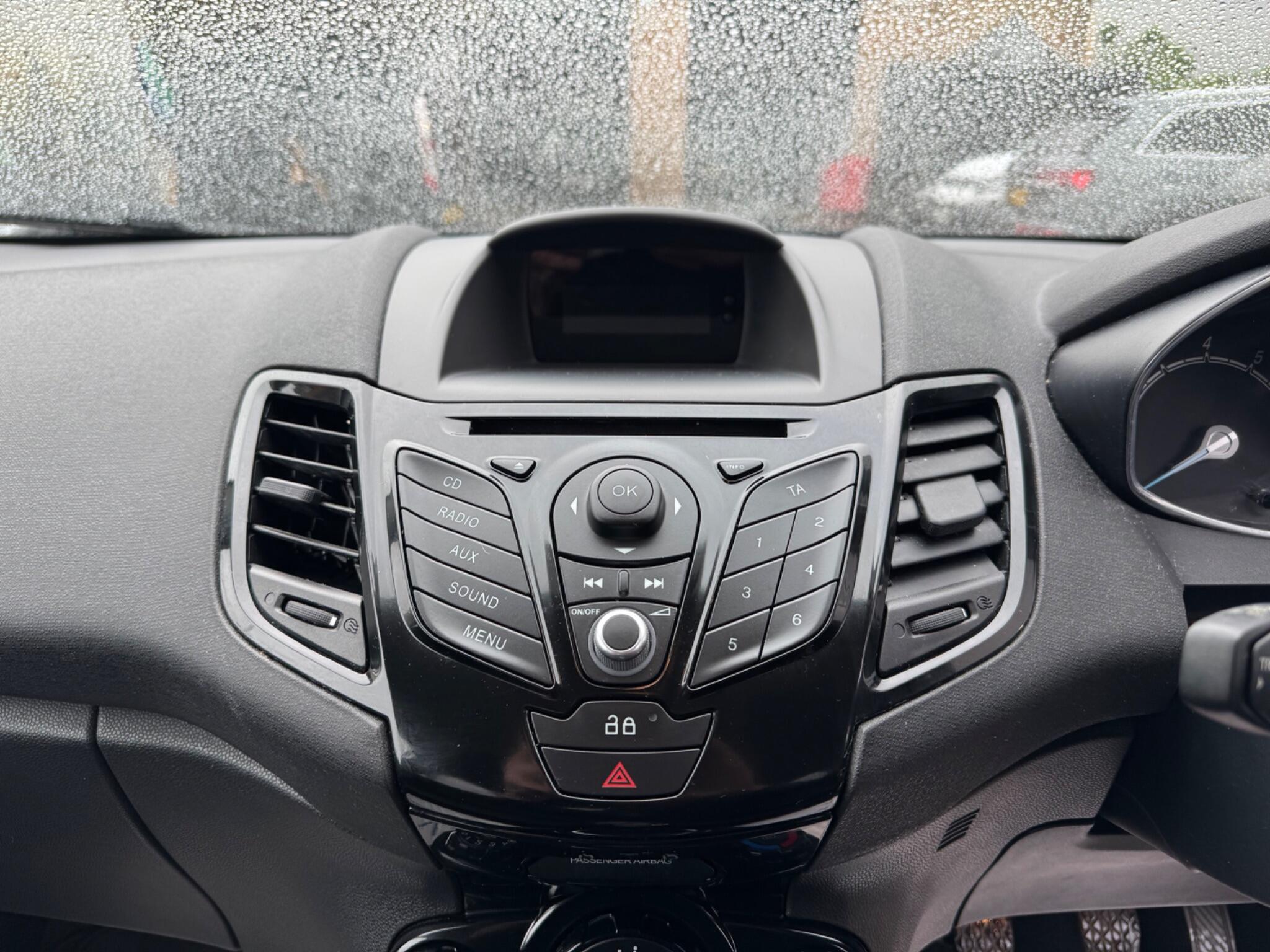 Ford Fiesta view 10